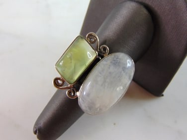 Womens Vintage Estate Sterling Silver Multi Stone Ring
