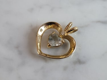 Womens Vintage Estate 14k Gold Aqua Diamond Heart Pendant