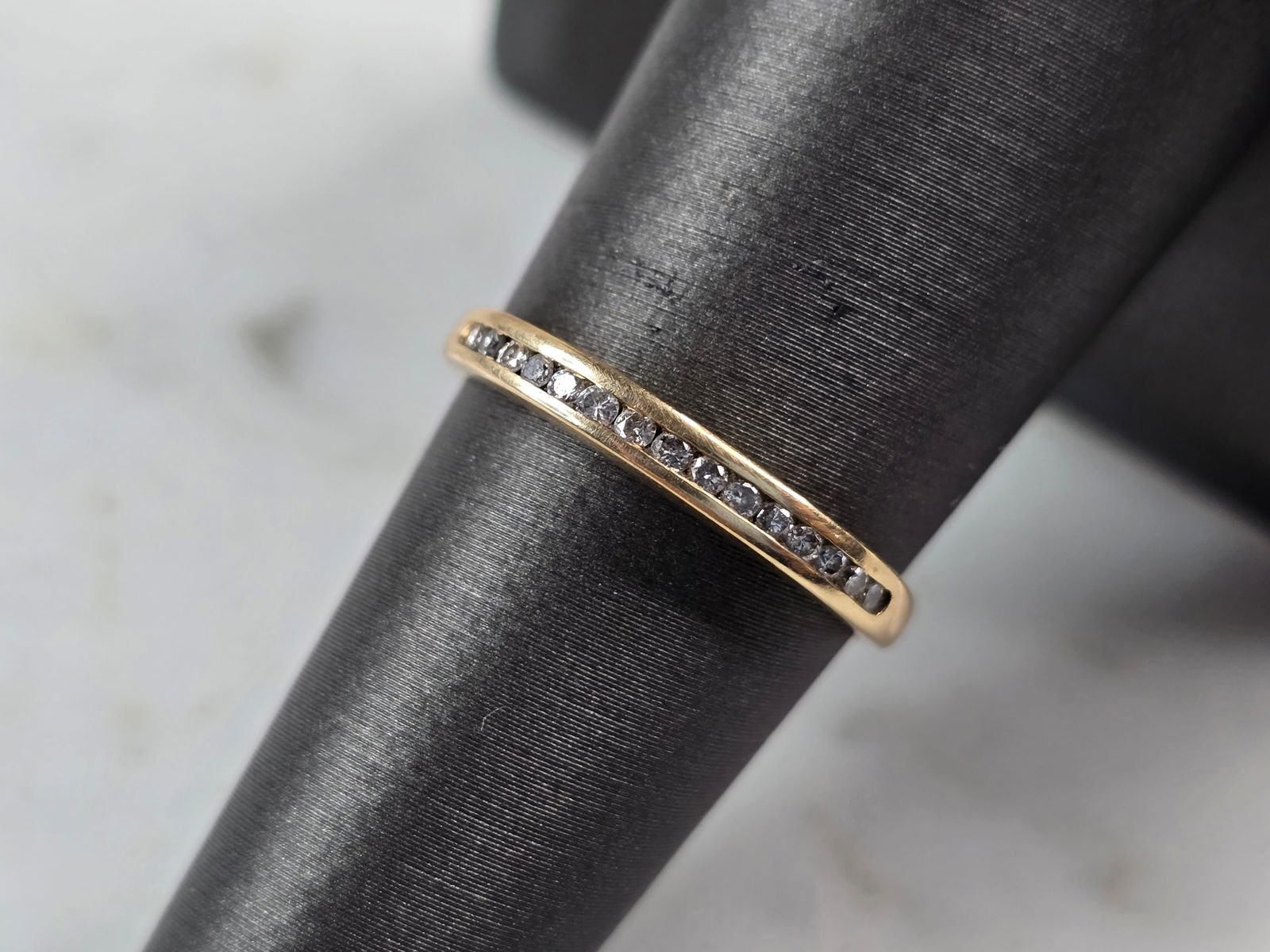 Womens Vintage Estate 14K Yellow Gold Diamond Ring (1 of 6)