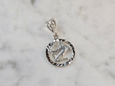 Womens Vintage Estate Sterling Silver Zodiac Sagittarius Pendant