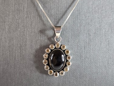 Womens Vintage Estate Sterling Silver Smokey Quartz Pendant Necklace