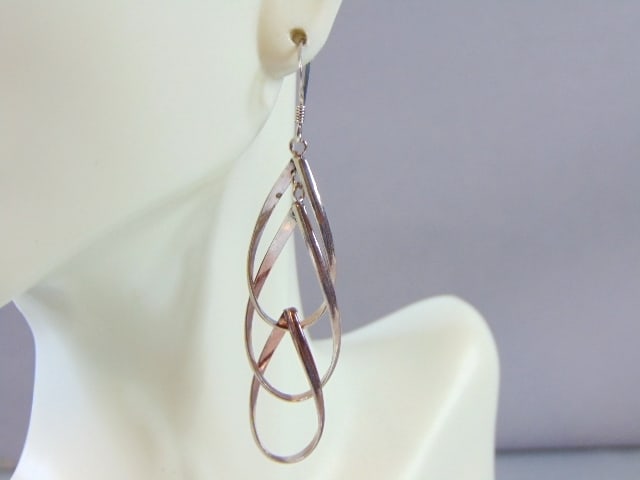 Womens Vintage Estate Sterling Silver Dangle Earrings (1 of 3)