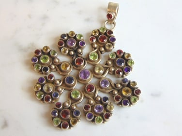 Womens Vintage Sterling Silver Multi Stone Pendant