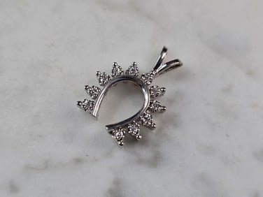 Womens Vintage Estate 14K White Gold Diamond Lucky Horseshoe Pendant
