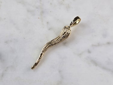 Mens 10k Yellow Gold Italian Horn Pendant