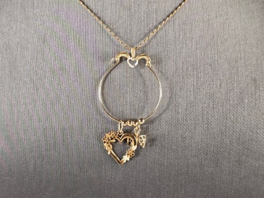 Womens Vintage Estate 14K Yellow Gold Heart Charm Pendant Necklace