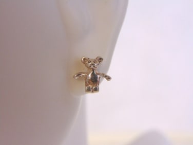 Womens Vintage Sterling Silver Teddy Bear Earrings