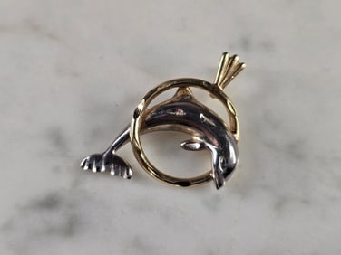 Womens Vintage Estate 14K Michael Anthony Dolphin Pendant