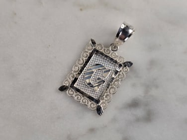 Womens Sterling Silver Initial Letter " G " Pendant