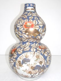 HAND PAINTED CHINESE IMARI WATER JUG BY WAH TUNG