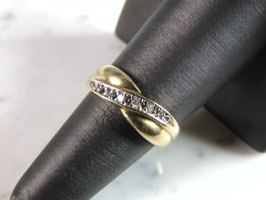 Womens Vintage Estate 14k Yellow Gold Diamond Engagement Ring