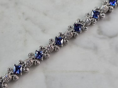 Womens Vintage Estate Sterling Silver Tanzanite Bracelet