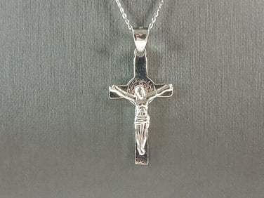 Womens Sterling Silver Religious Cross Pendant Necklace