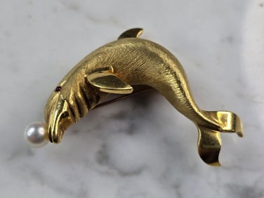 Womens Vintage Estate 18k Gold Dolphin Brooch