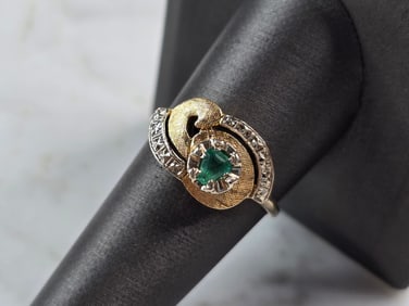 Womens Vintage 14K Yellow & White Gold Ring w/ Emerald