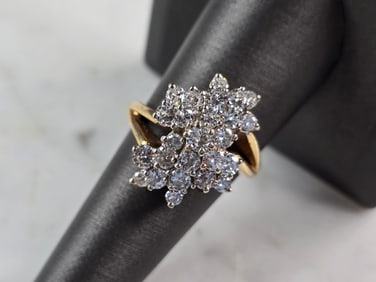 Womens Vintage Estate 14k Yellow Gold Diamond Ring