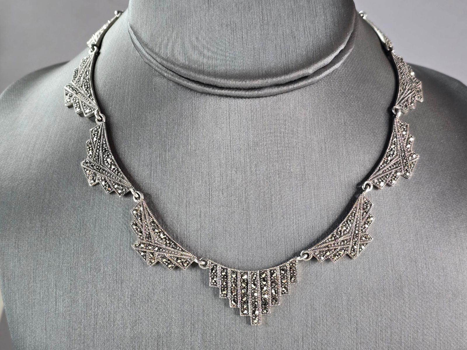 Womens Vintage Estate Sterling Silver Modernist Necklace (1 of 5)