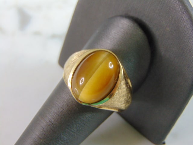 Mens Vintage Estate 14K Yellow Gold Tigers Eye Ring (1 of 5)