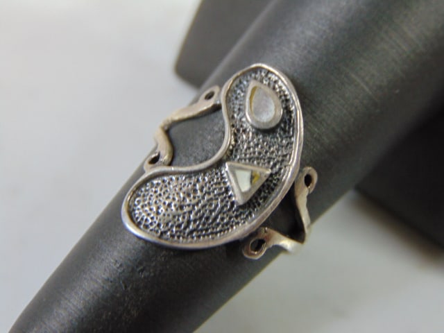 Sterling Silver Modern Abstract Abalone Ring (1 of 5)