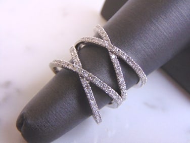 Womens 14K White Gold Diamond Ring
