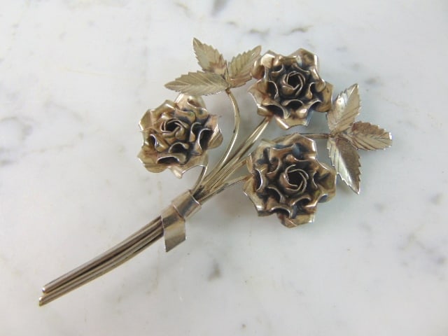 Womens Vintage Estate Sterling Silver Flower Brooch (1 of 2)