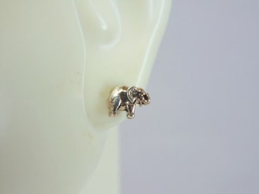 Womens Vintage Estate Sterling Silver Elephant Earrings