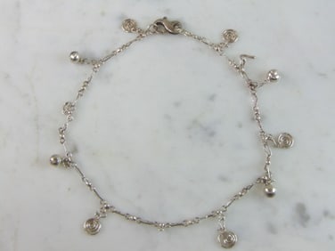 Womens Vintage Estate Sterling Silver Charm Bracelet