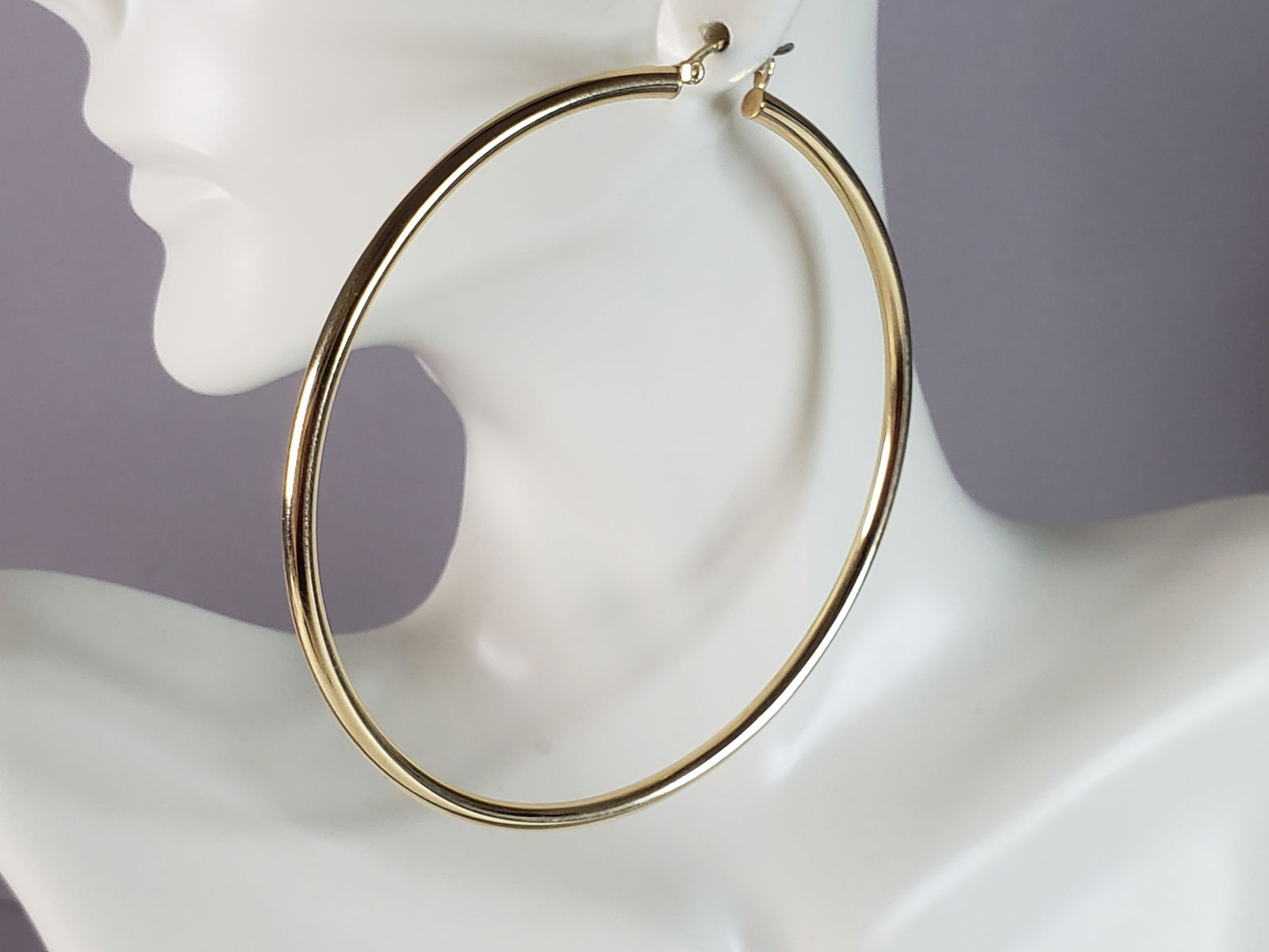 Pr Large Womens Vintage Estate 14K Yellow Gold Hoop Earrings (1 of 3)