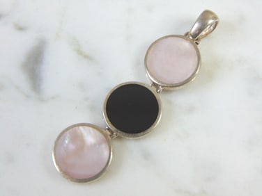 Womens Vintage Estate Sterling Silver Onyx Pendant