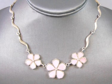 Womens Vintage Estate Sterling Silver Flower Necklace