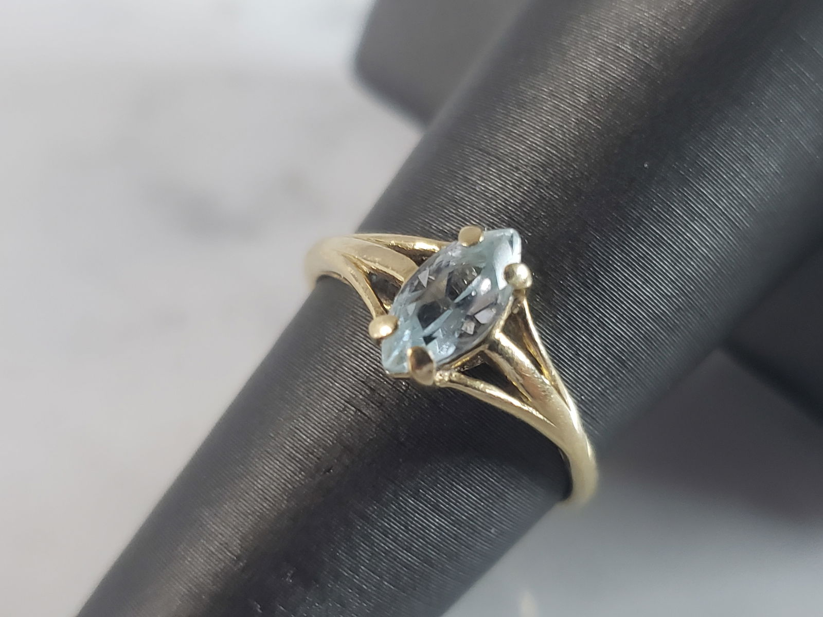 Womens Vintage Estate 14K Yellow Gold Topaz Ring (1 of 5)
