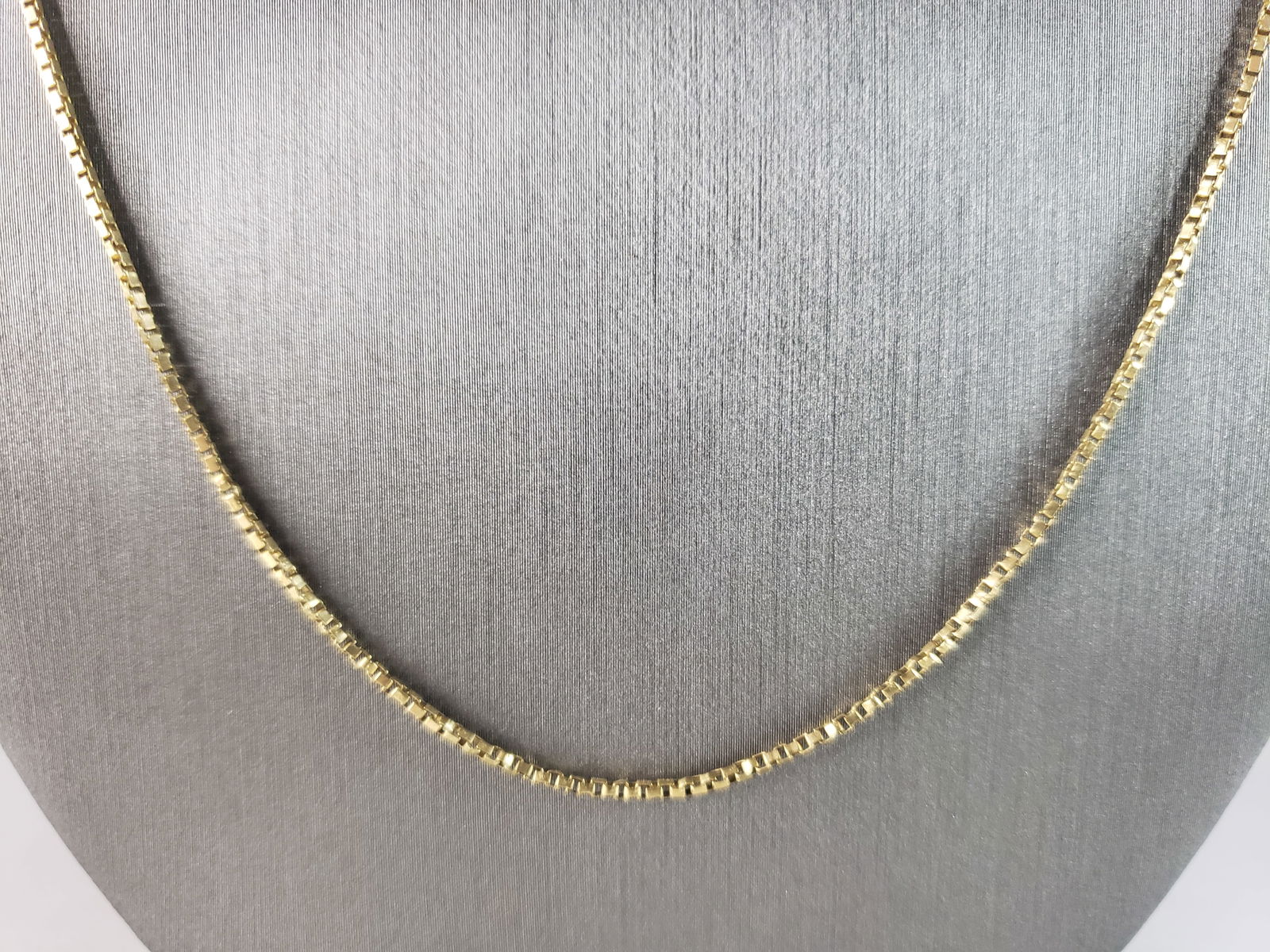 Womens Vintage Estate Fine 18K Yellow Gold Box Link Necklace (1 of 3)