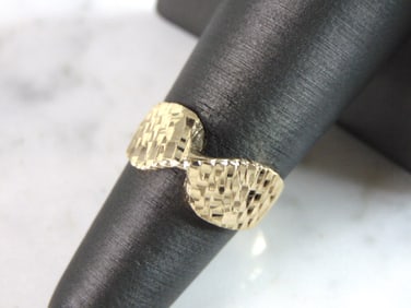 Womens Vintage Estate 14k Yellow Gold Modernist Ring