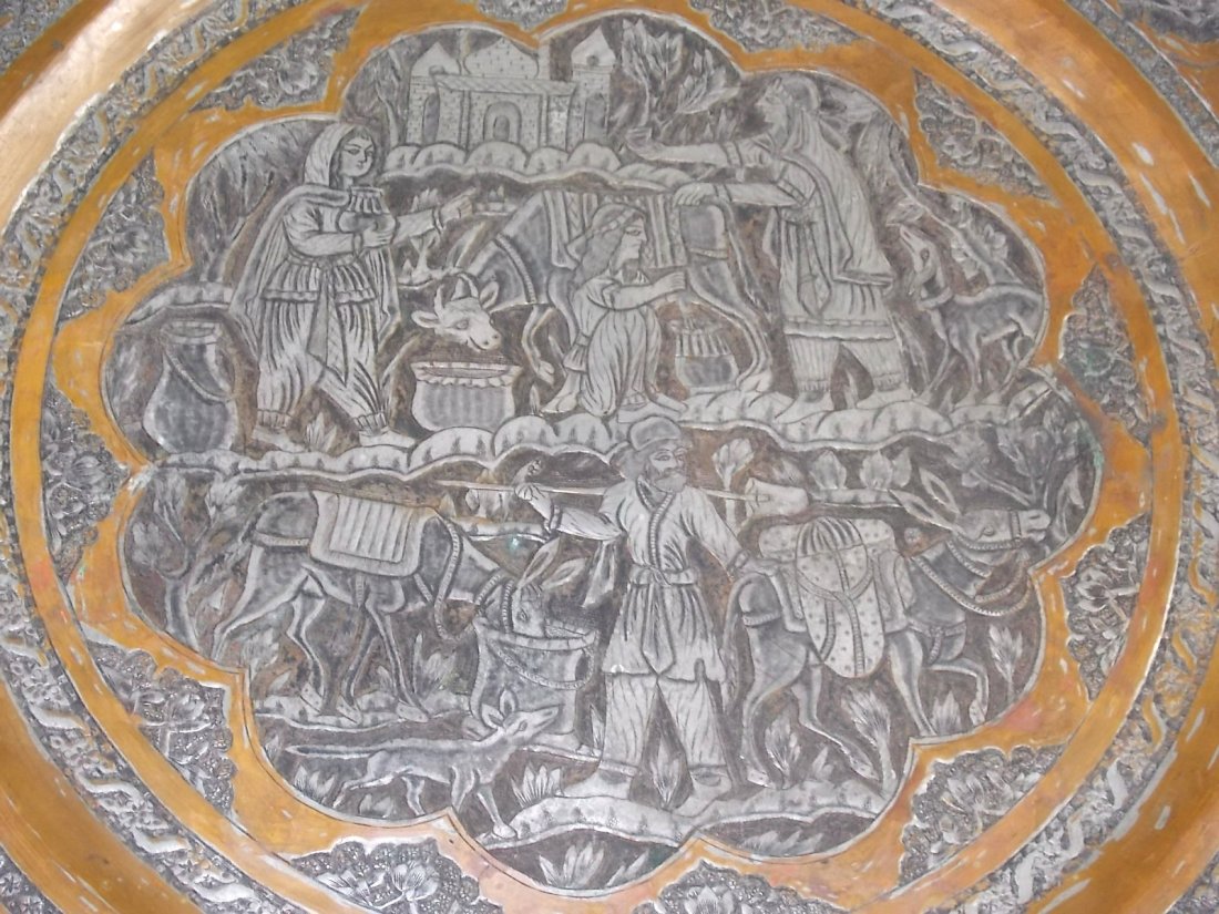 VINTAGE HAND HAMMERED PERSIAN COPPER CHARGER PLATE - 2