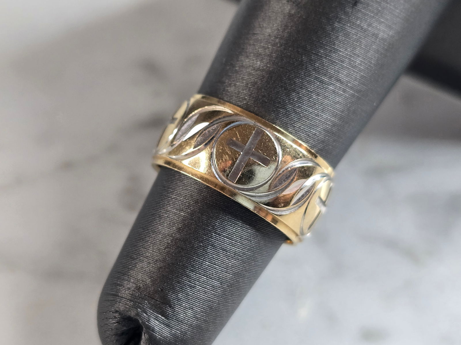 Womens Vintage Estate 14K Yellow Gold Religious Cross FG Ring (1 of 4)