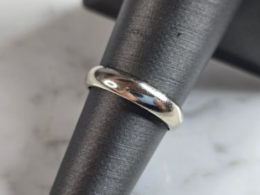 Womens Vintage Estate 14K White Gold Wedding Band Ring