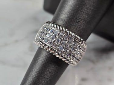 Womens Vintage Estate Sterling Silver CZ Ring