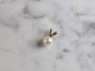 Womens Vintage Estate 14K Yellow Gold Pearl Pendant