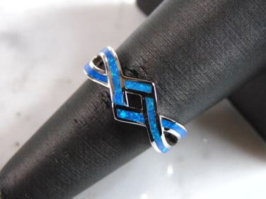 Womens Sterling Silver Modernist Opal Ring