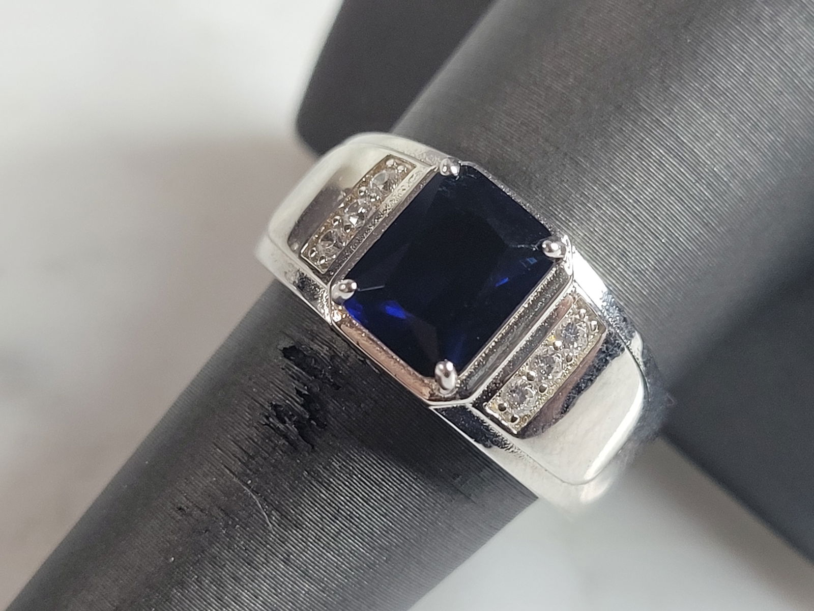 Mens Estate Sterling Silver Modernist Sapphire Ring (1 of 5)