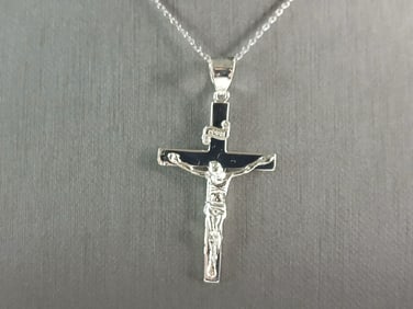 Womens Sterling Silver Religious Cross Pendant Necklace