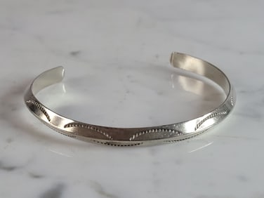 Vintage Estate Sterling Silver Southwestern Design Cuff Bracelet
