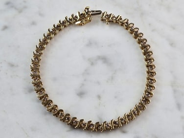 Womens Vintage Estate 10K Gold Diamond Tennis Bracelet