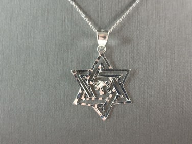 Sterling Silver Jewish Judaica Star of David Chai Pendant Necklace