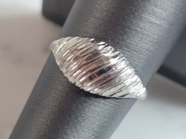 Womens Vintage Estate Sterling Silver Modernist Ring