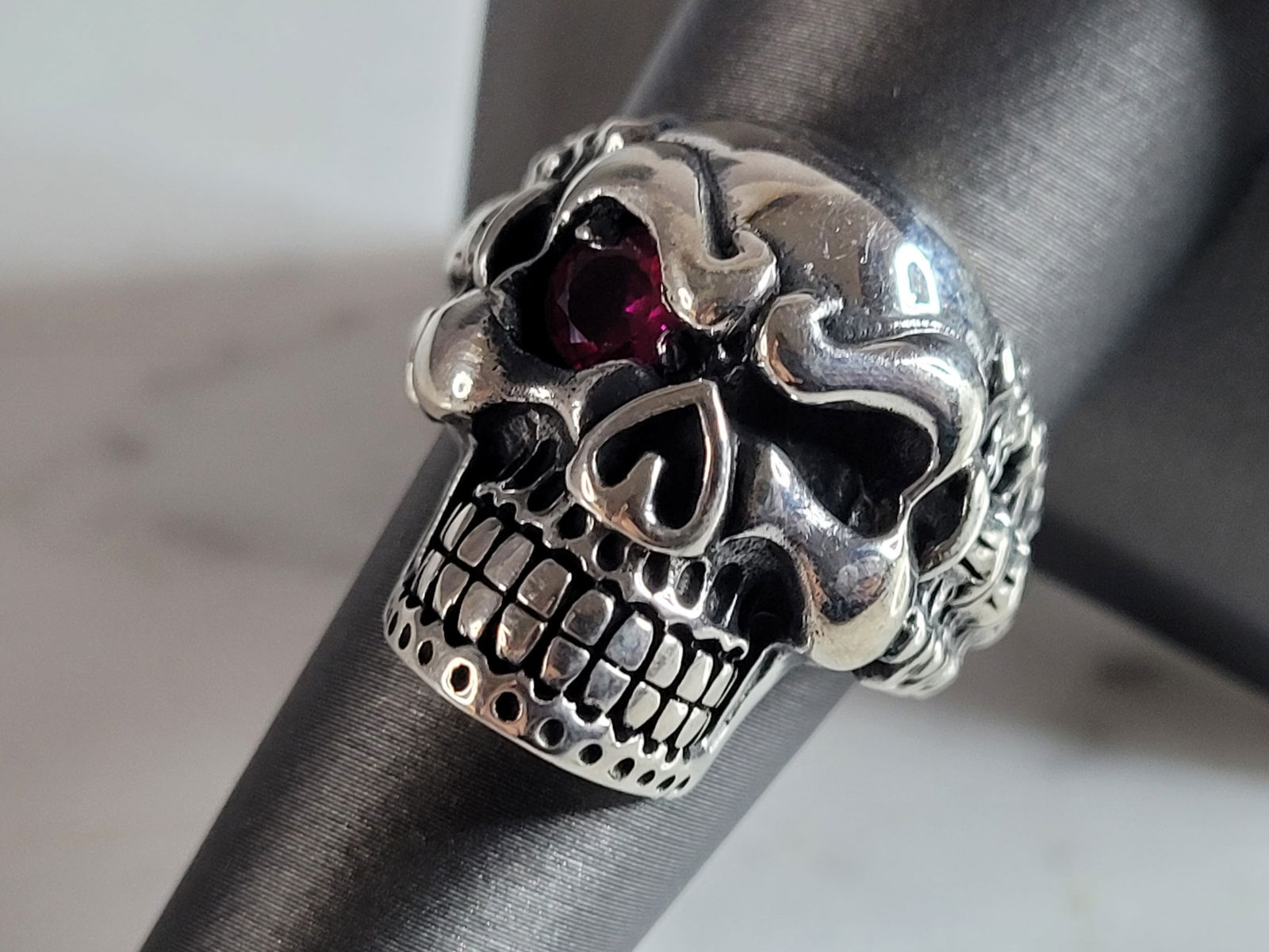 Mens Sterling Silver Ruby Eyed Skull Ring (1 of 5)