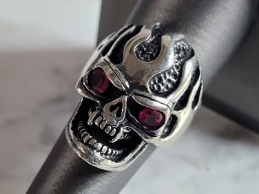 Mens Sterling Silver Ruby Eyed Goth Biker Skull Ring