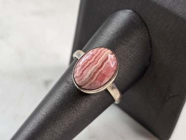 Womens Vintage Estate Sterling Silver Rhodochrosite Ring