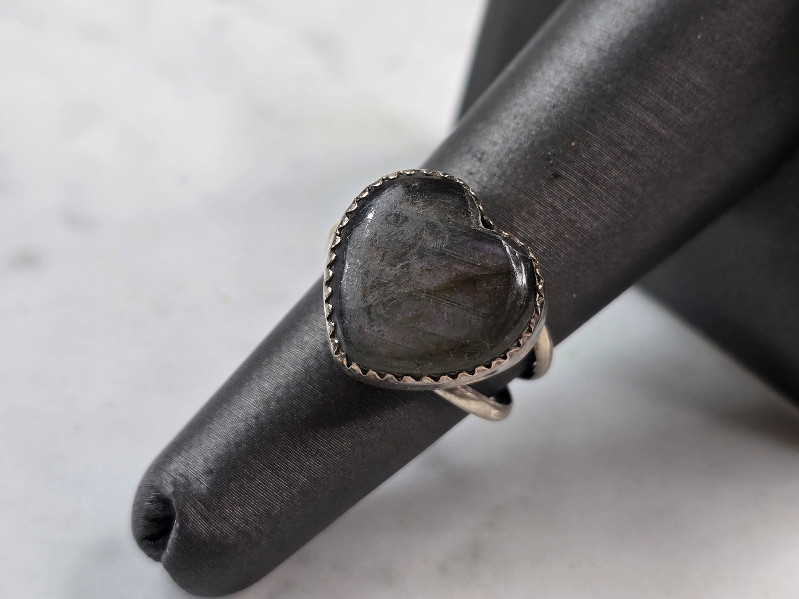 Womens Vintage Estate Sterling Silver Labradorite Heart Ring (1 of 5)