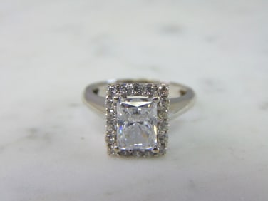 Womens Vintage Estate 14K White Gold CZ Ring